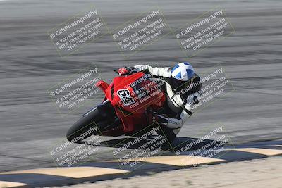 media/Oct-13-2025-Moto Forza (Mon) [[a66d839500]]/2-A Group/Session 2 (Bowl)/